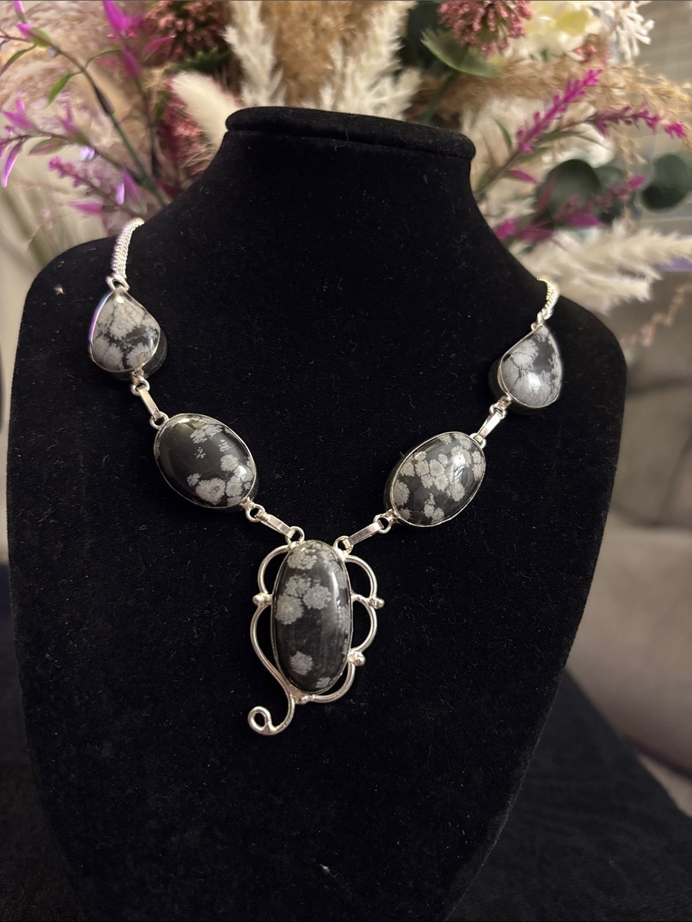 Sterling Silver Snowflake Obsidian Gemstone Necklace.